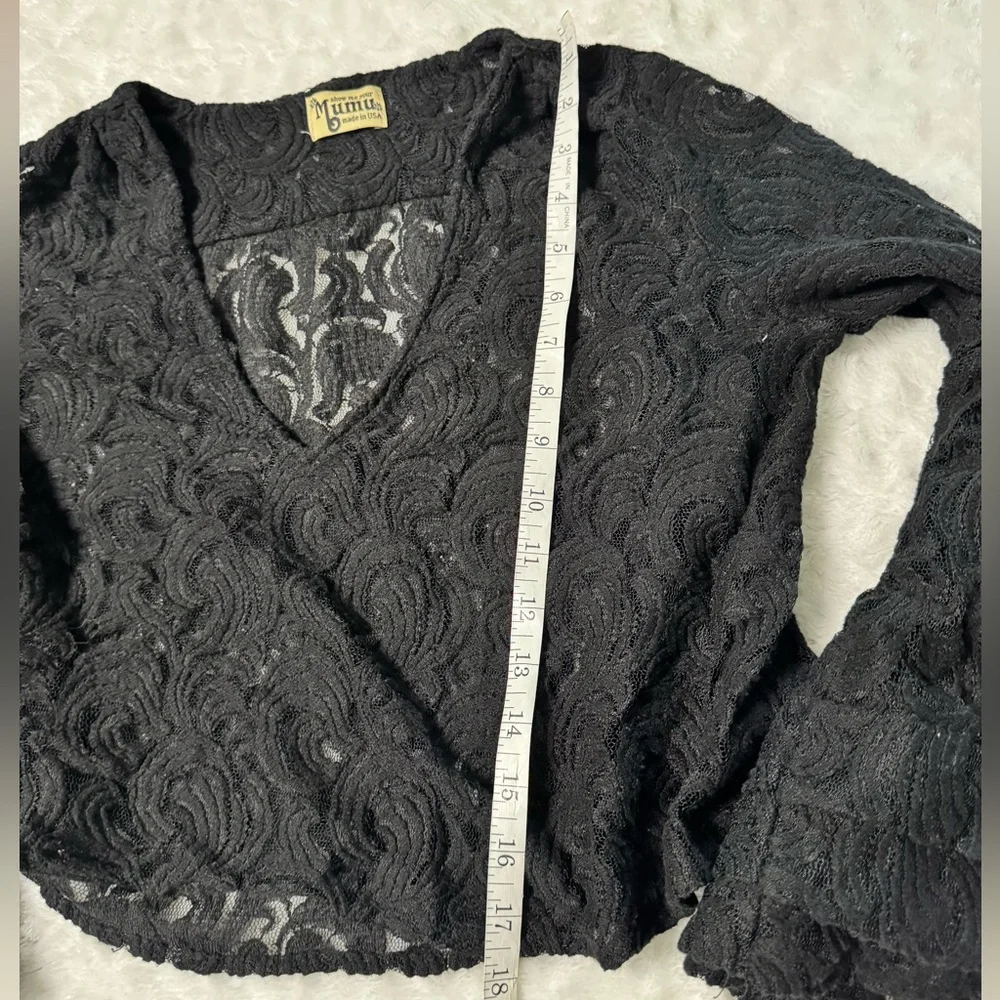 SHOW ME YOUR MUMU Black Lace Bell Sleeved Women’s Top
